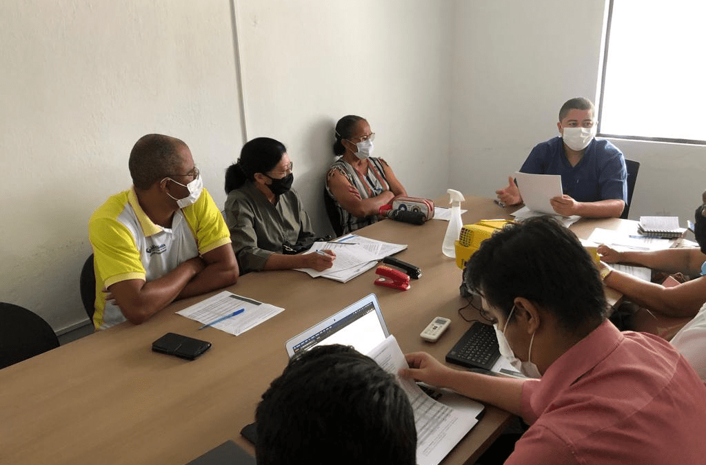 Reunião dos Conselhos Deliberativos e Fiscal com o Gerente Previdenciário